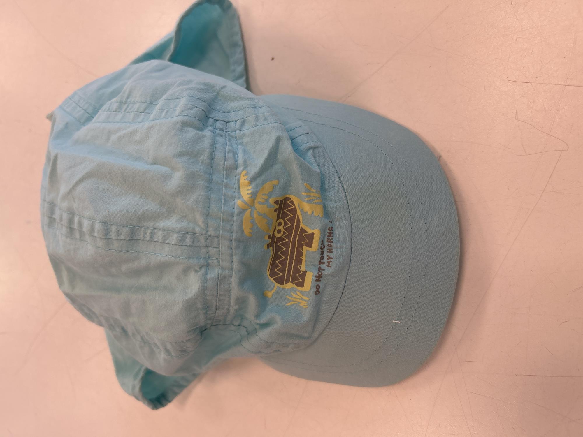 cappellino con protezione raggi UV mesi 6-12