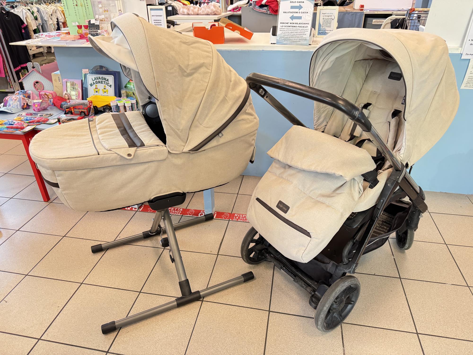 duo utilizzabile come trio inglesina aptica con coprigambe, stand up, fronte genitore-strada