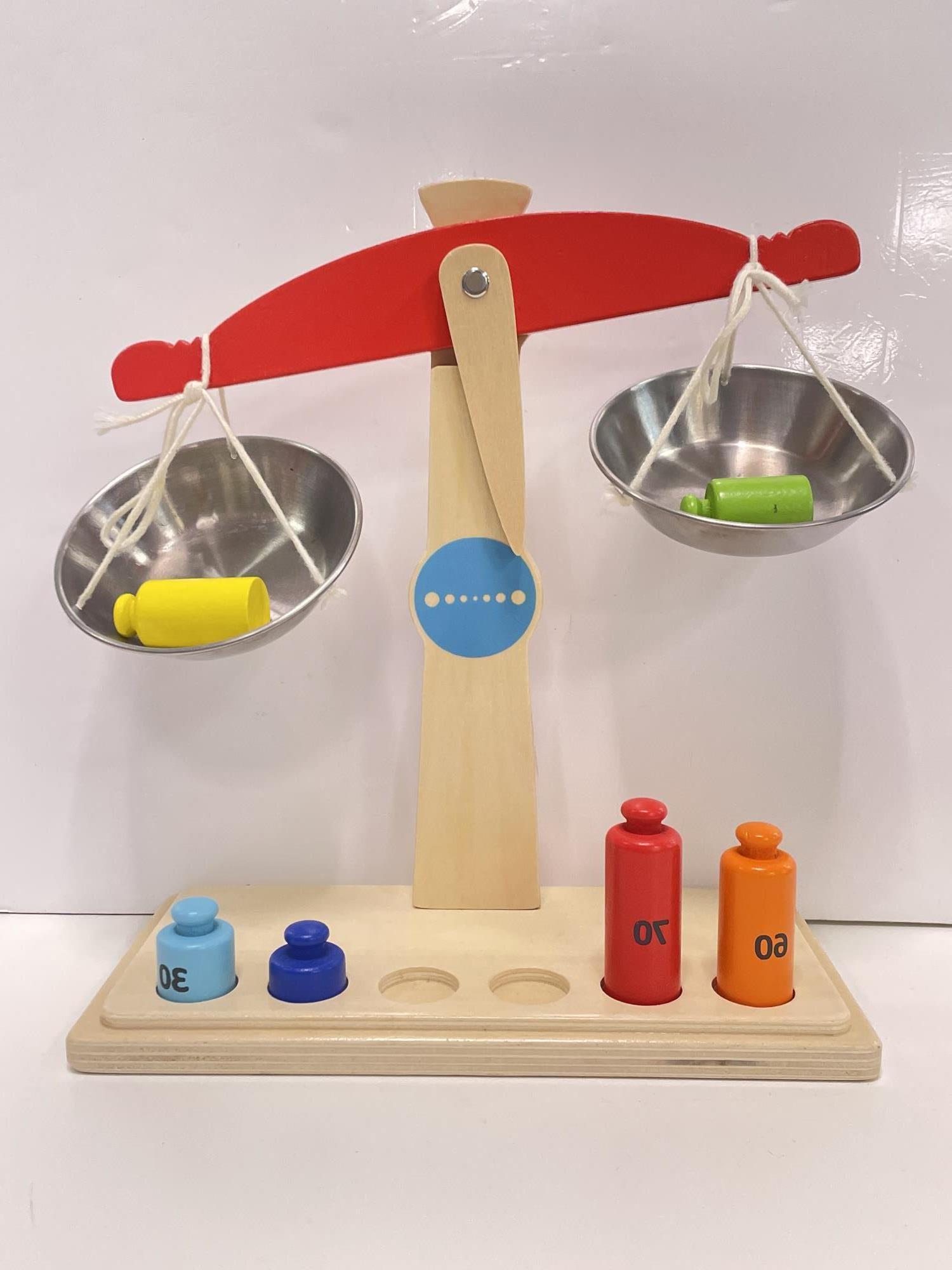 gioco legno bilancia con pesi