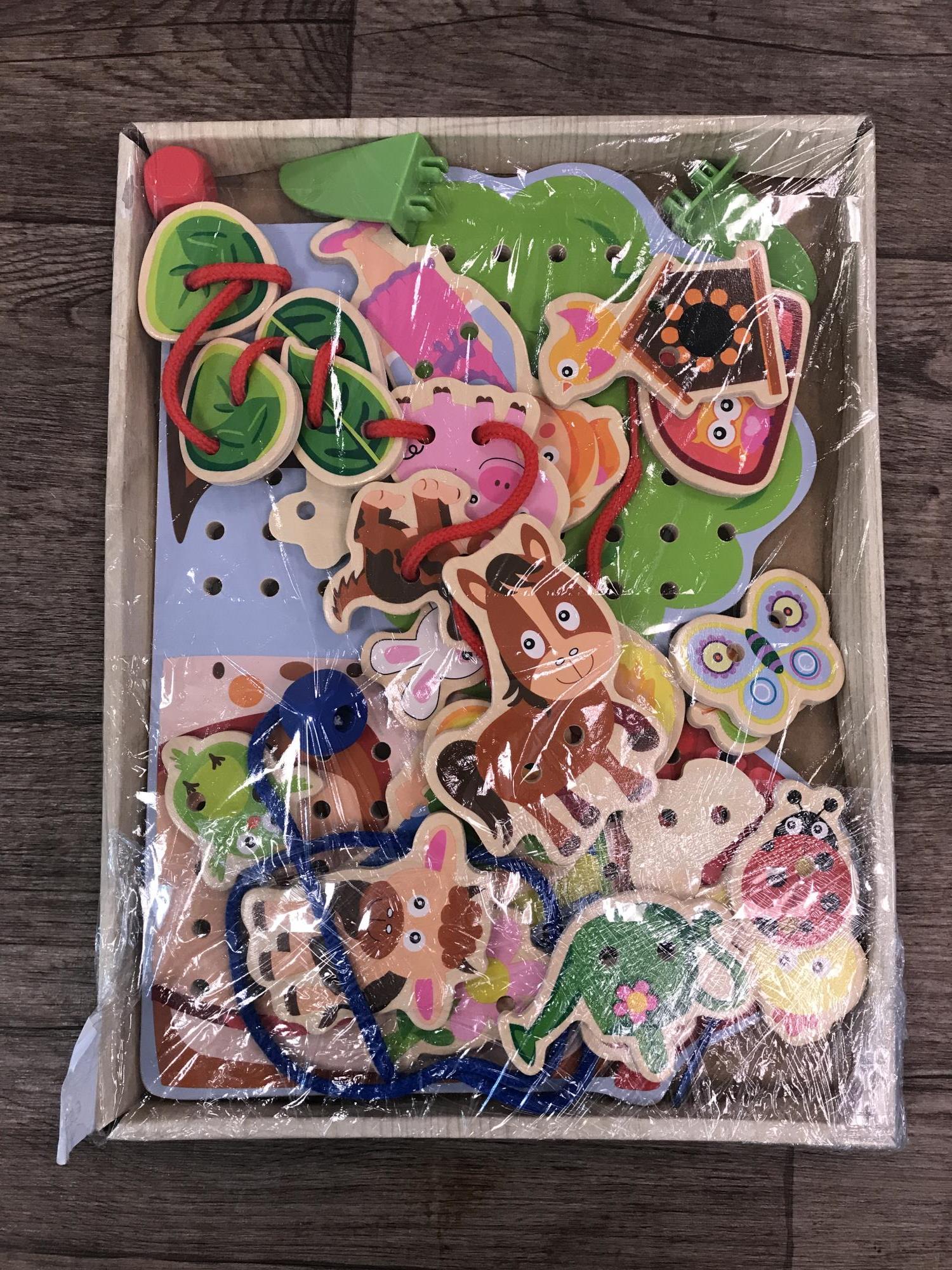 gioco legno da infilare