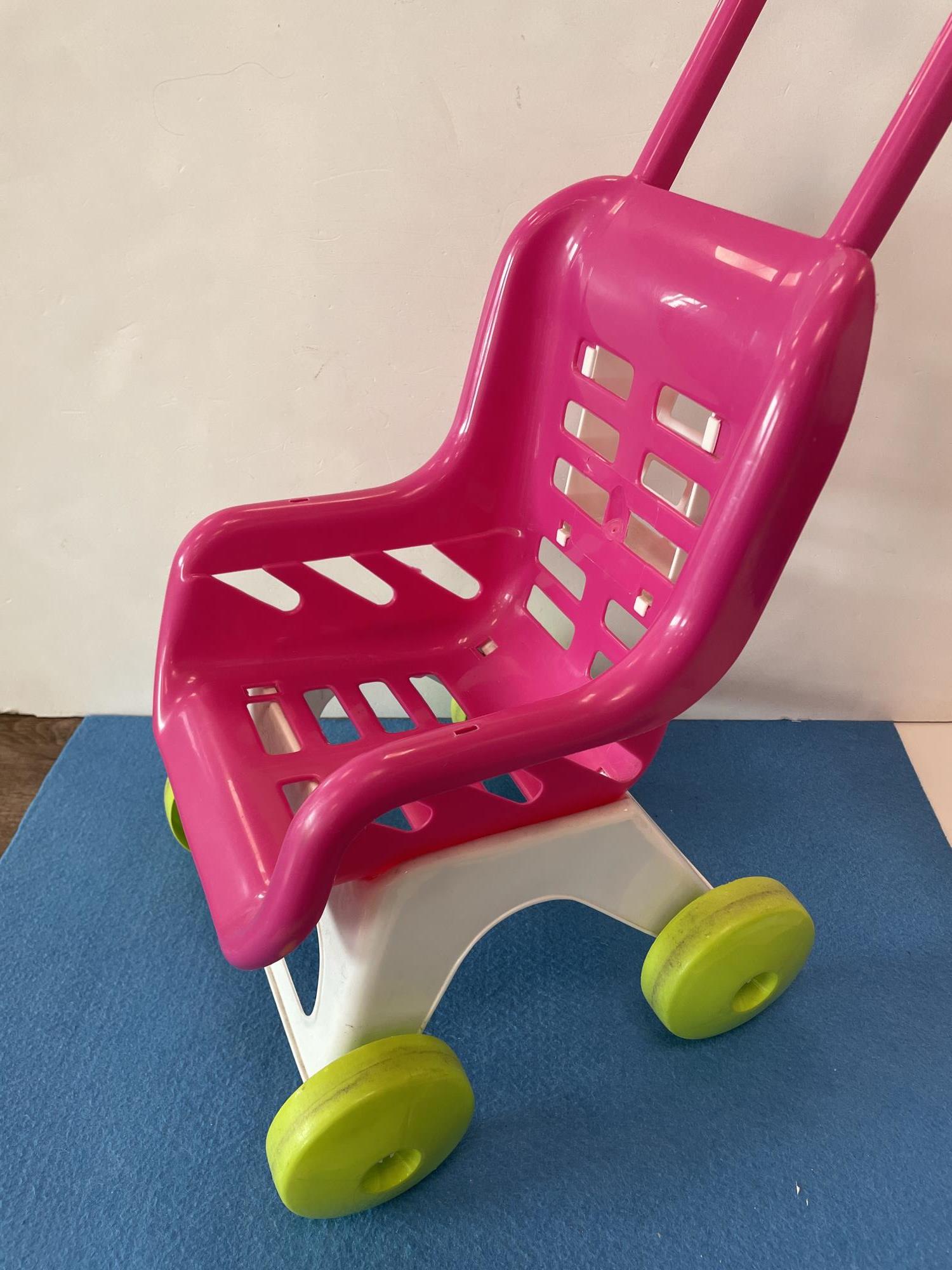 gioco passeggino per bambola