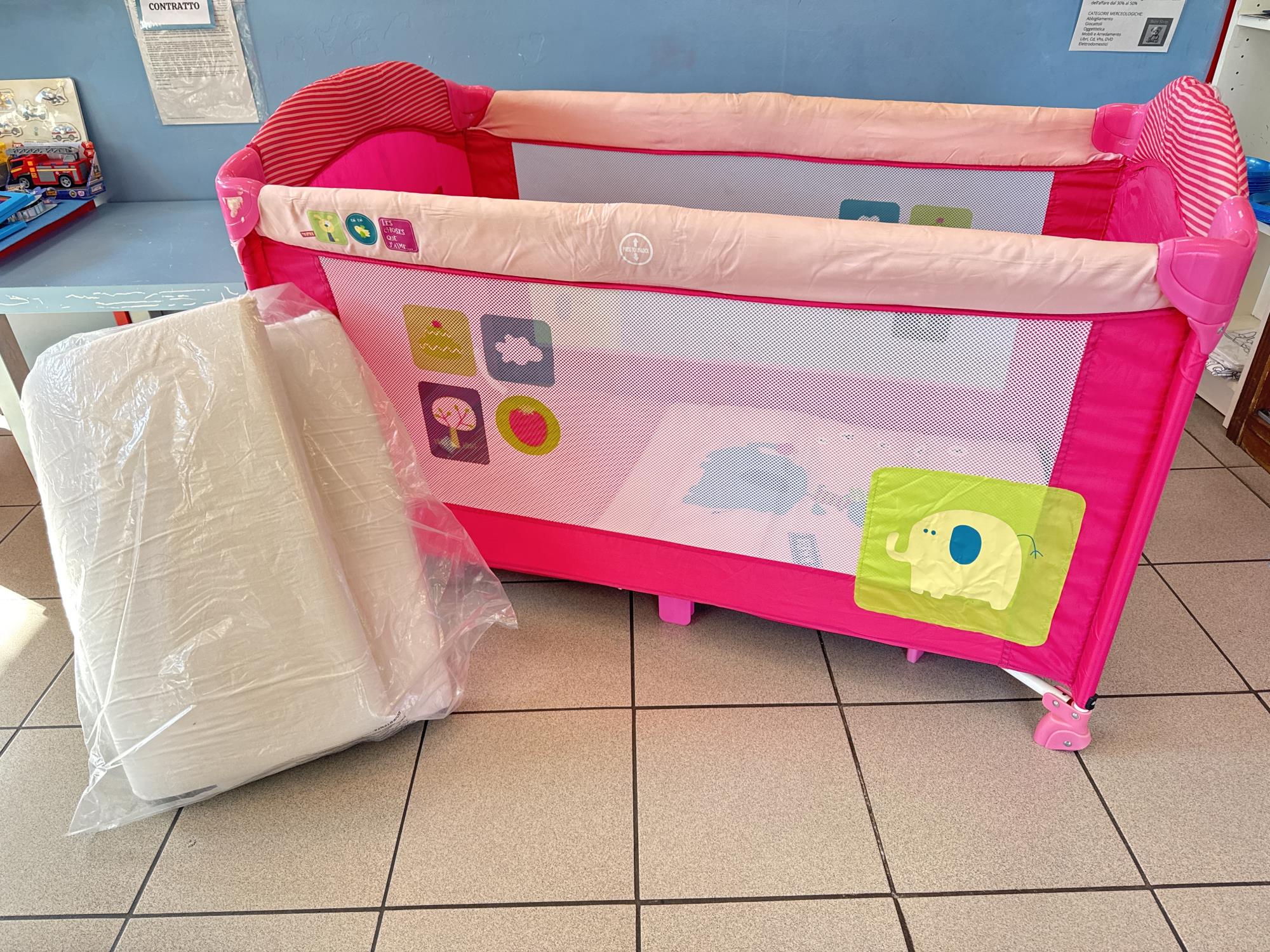 lettino campeggio bimba + materasso aggiuntivo