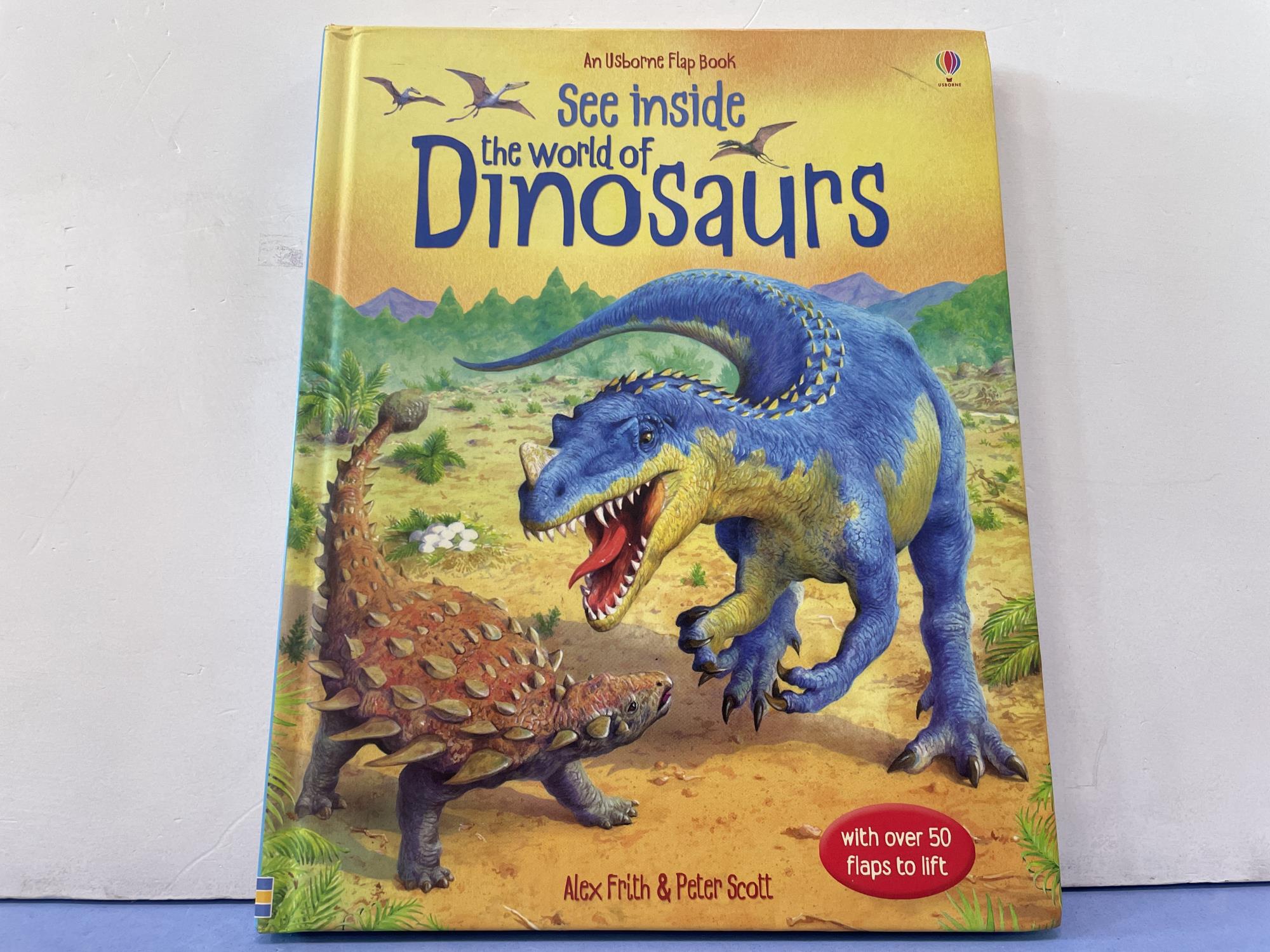 libro dinosauri in inglese