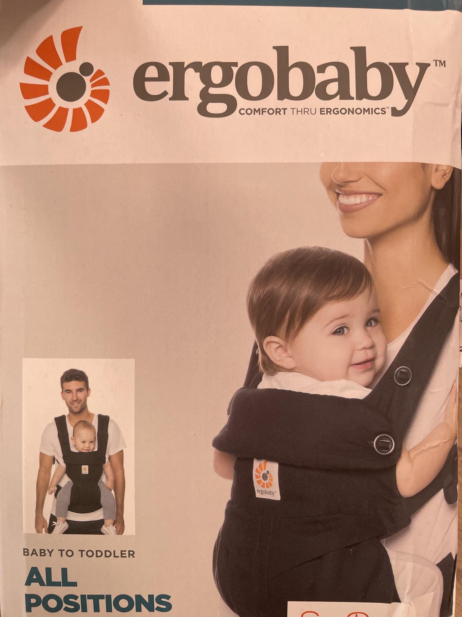 marsupio ergobaby ergonomico max 20 kg utilizzabile anche dietro come zaino