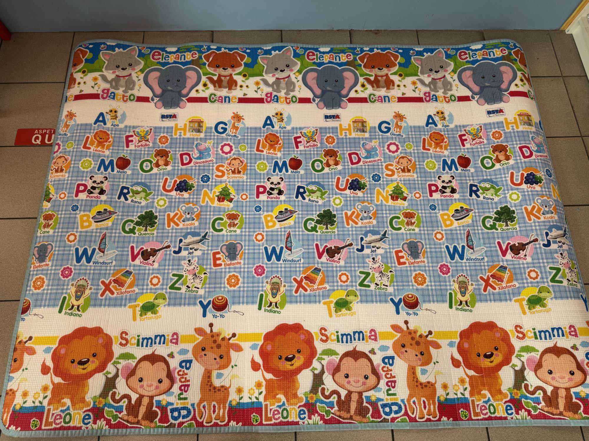maxi tappeto gioco bebè plastificato 150x180 cm