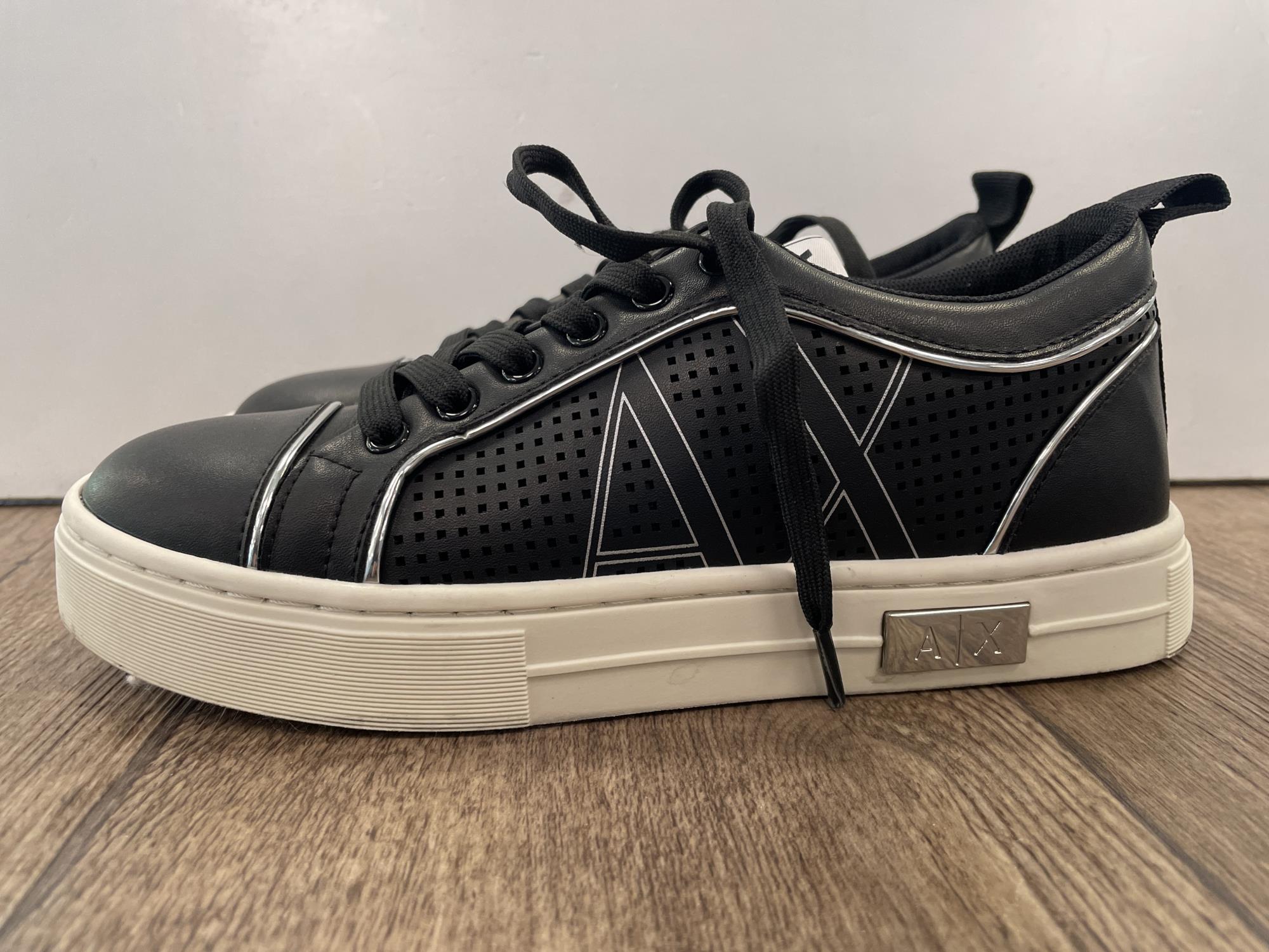 scarpe ARMANI n. 38 ragazza donna