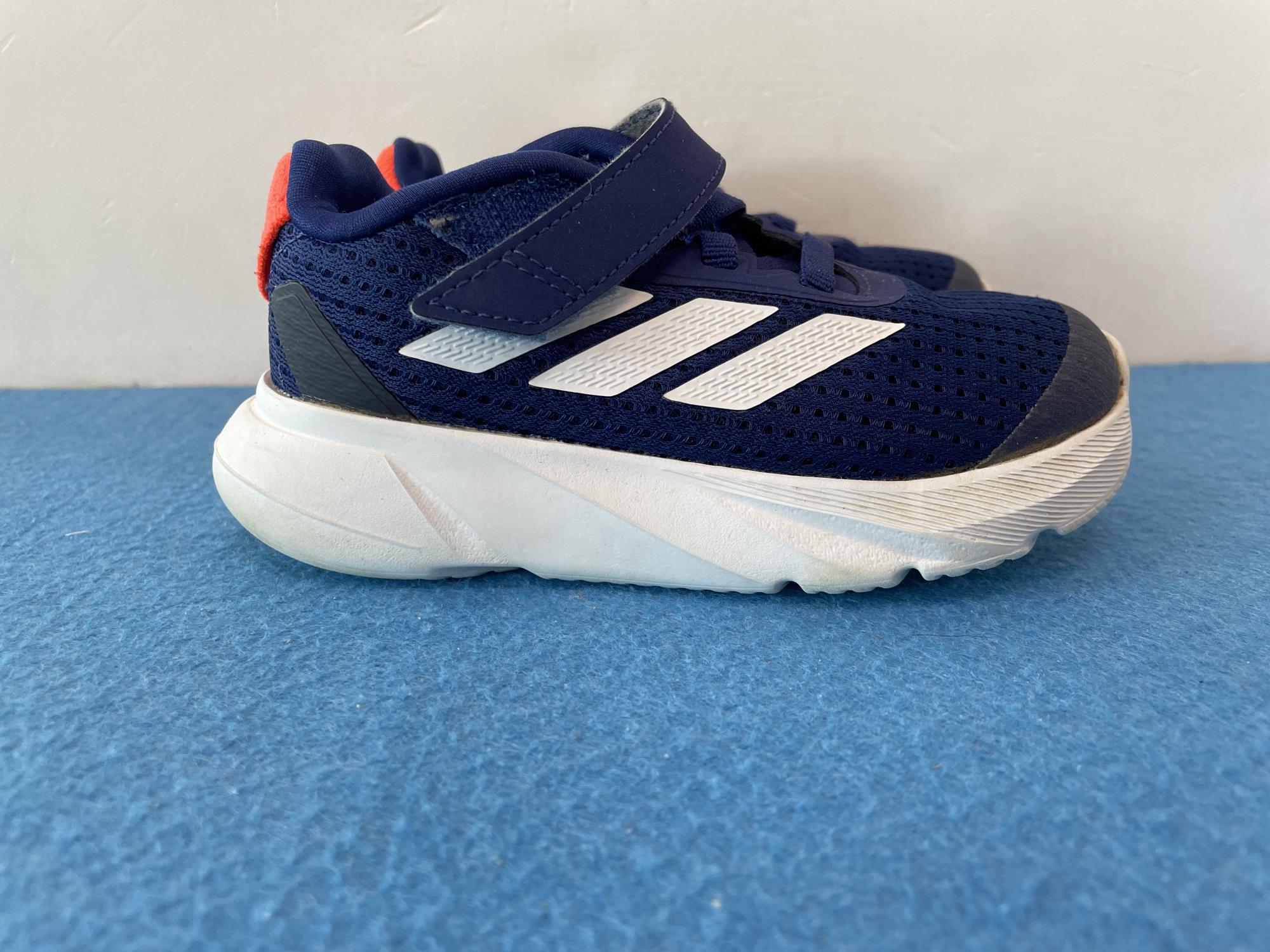 scarpe n 23.5 bimbo adidas leggere