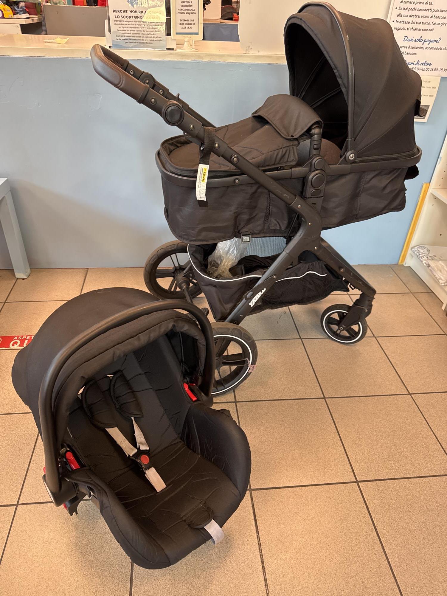 trio fronte strada fronte genitore