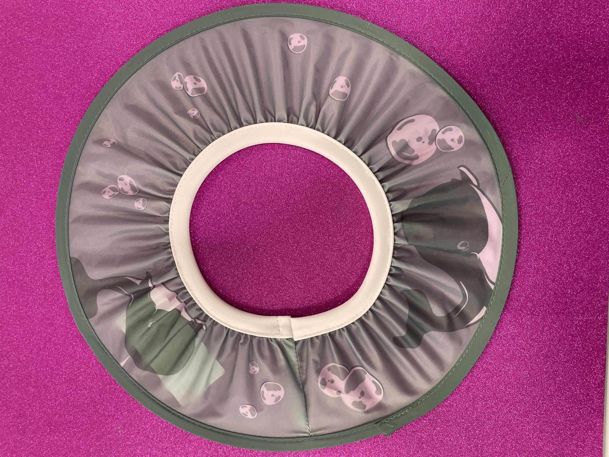 visiera per non fare entrare lo shampoo negli occhi